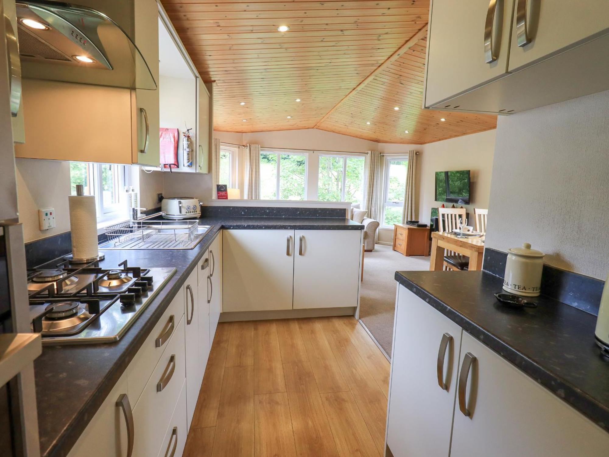 Esthwaite Lodge Уиндермир Экстерьер фото