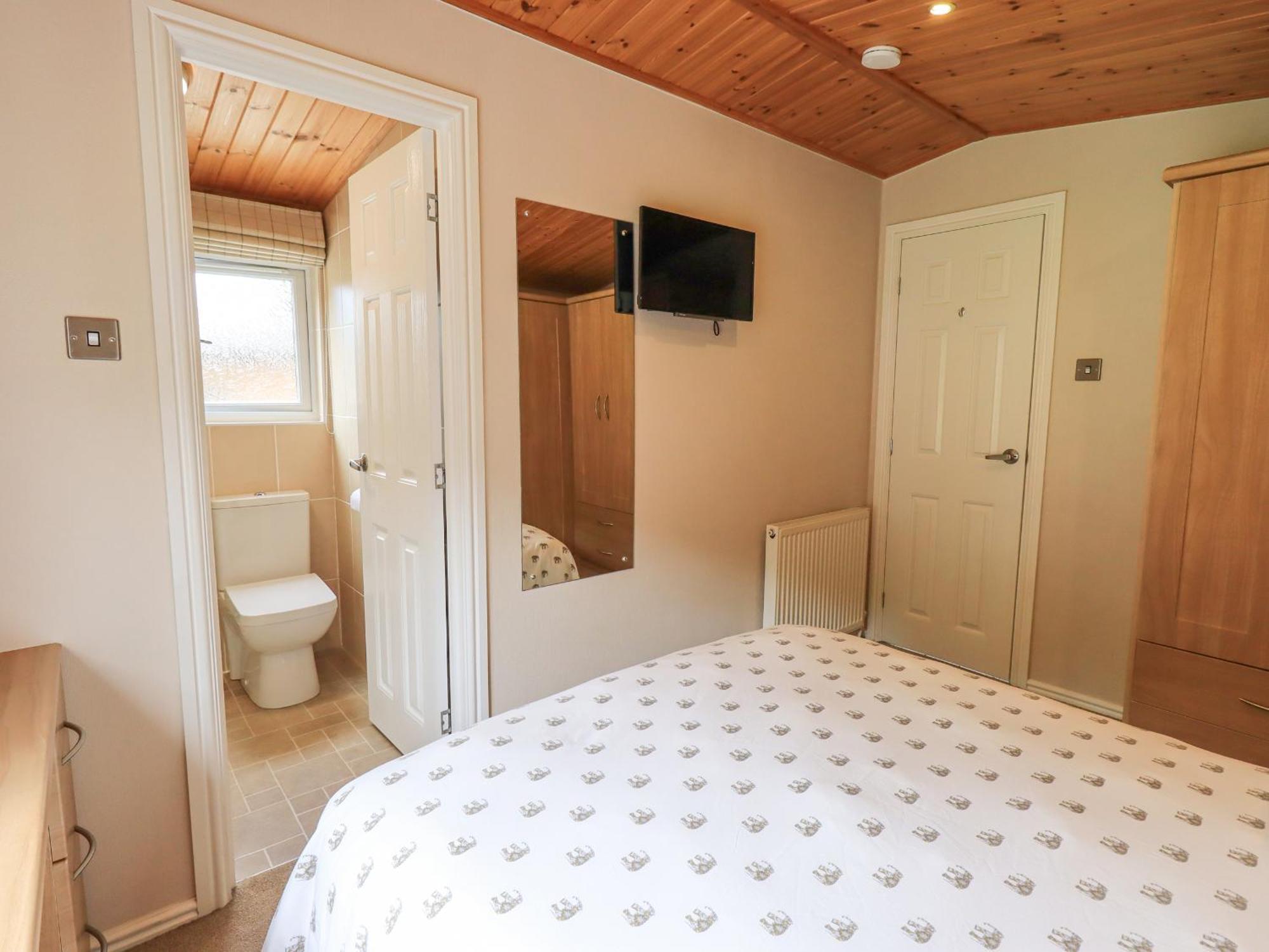 Esthwaite Lodge Уиндермир Экстерьер фото