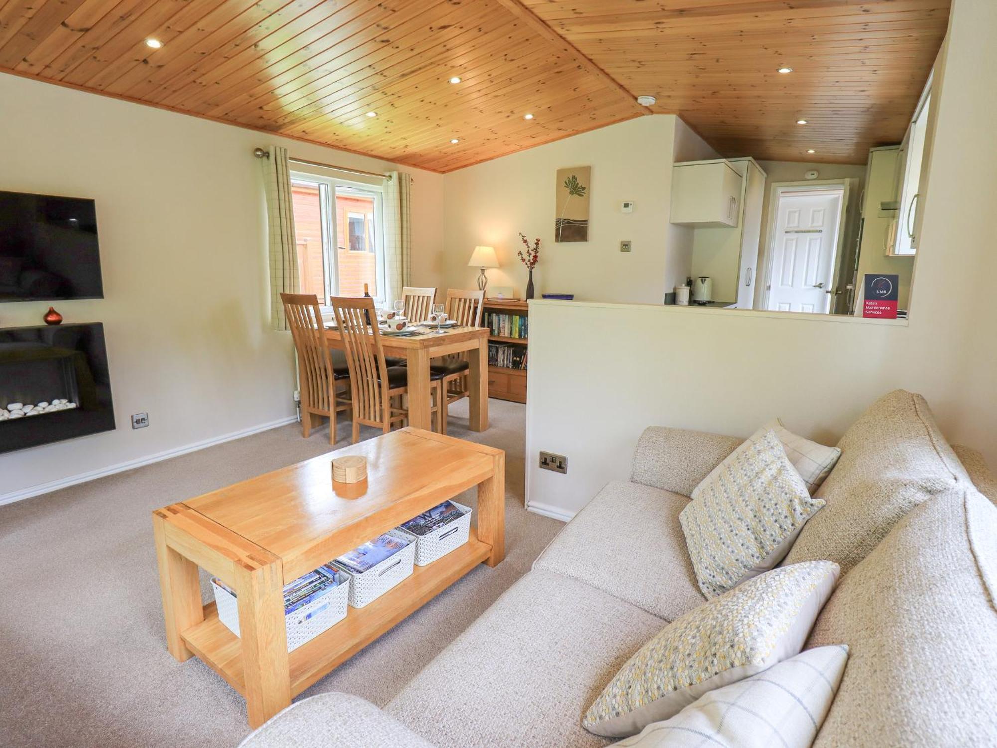 Esthwaite Lodge Уиндермир Экстерьер фото