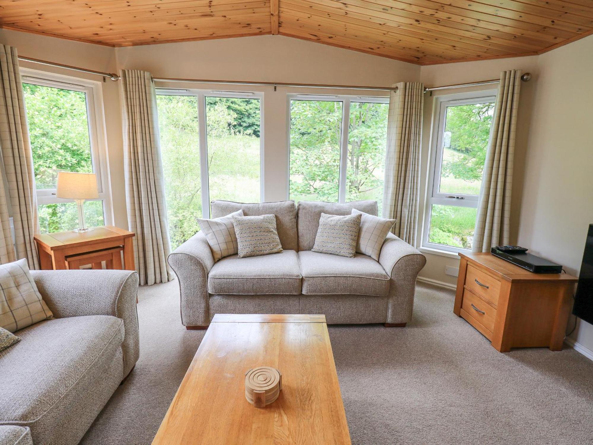 Esthwaite Lodge Уиндермир Экстерьер фото